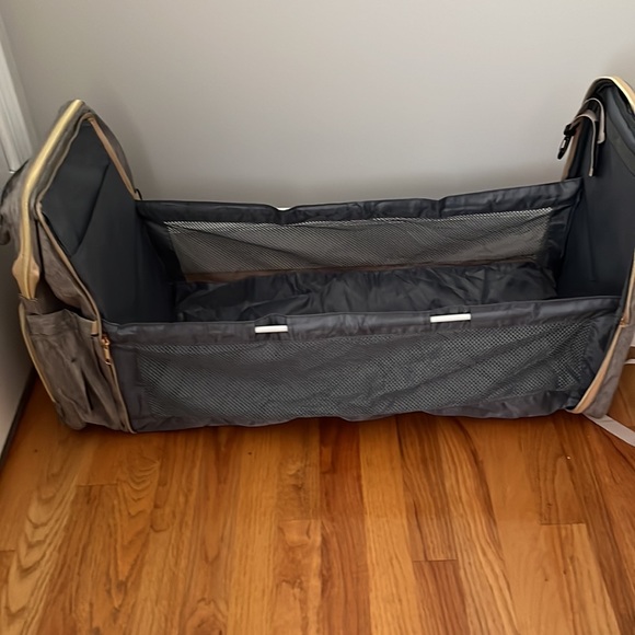 Realer Diaper Bag - Picture 4 of 4